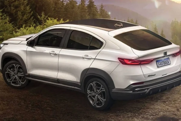 2026 Fiat Fastback