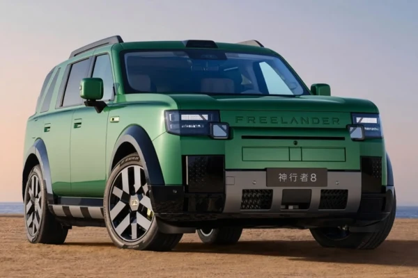 2027 Land Rover Freelander 8